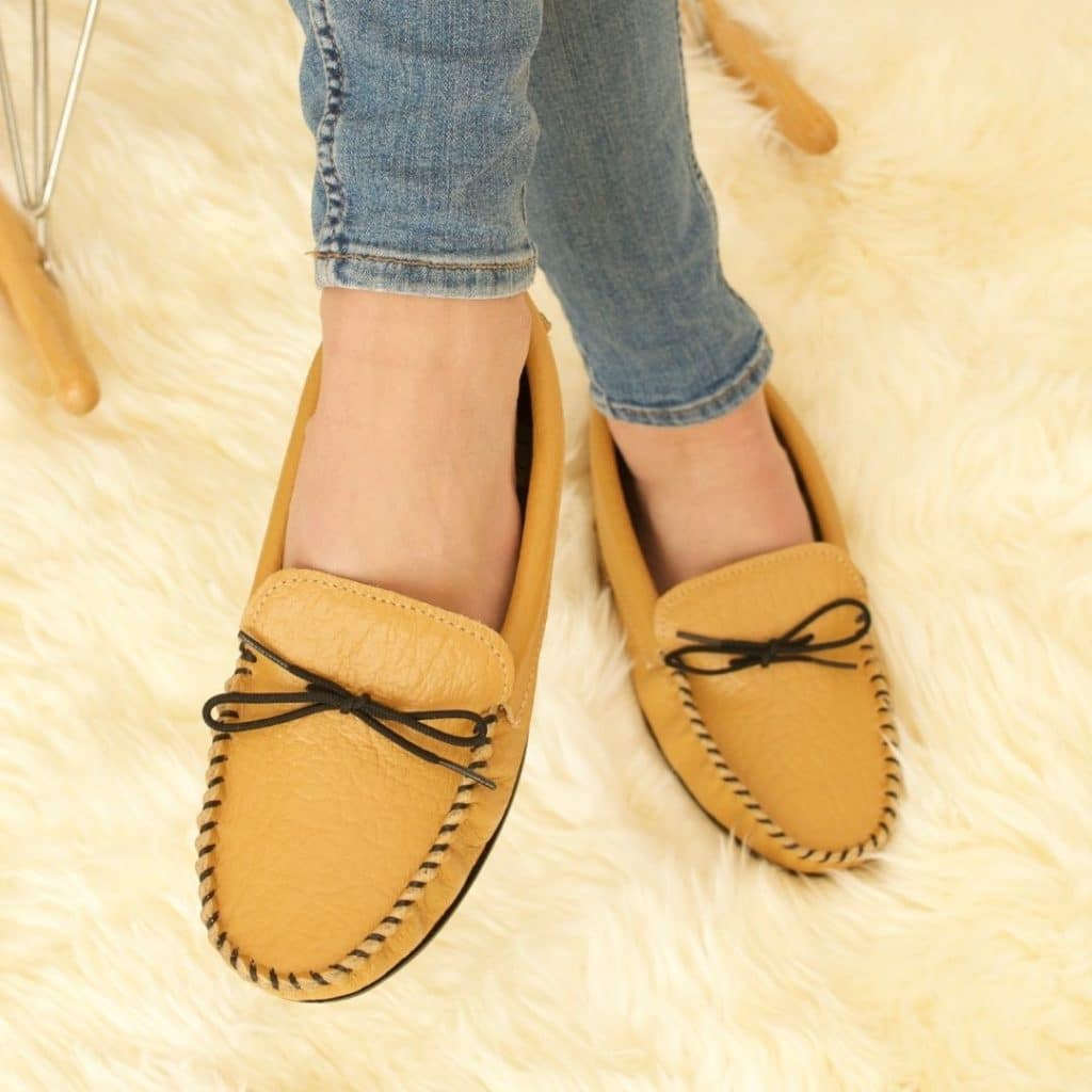 Women's moccasin hot sale shoes sale